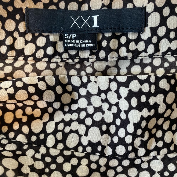 Forever 21 Skirt - Picture 5 of 6